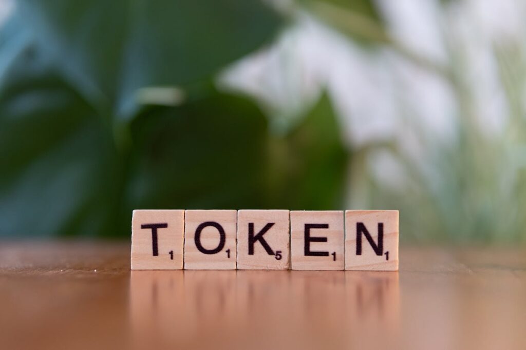 Image of Tokenomics: The Economic Model Behind Cryptocurrencies in HODLCRYPTOS